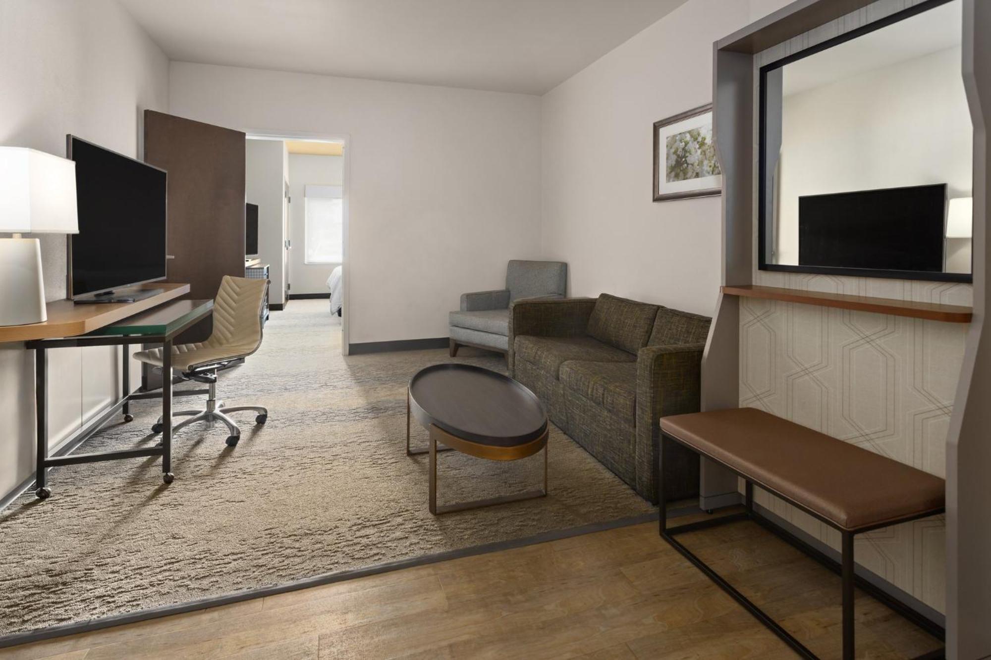 Holiday Inn & Suites - Savannah Airport - Pooler By Ihg מראה חיצוני תמונה