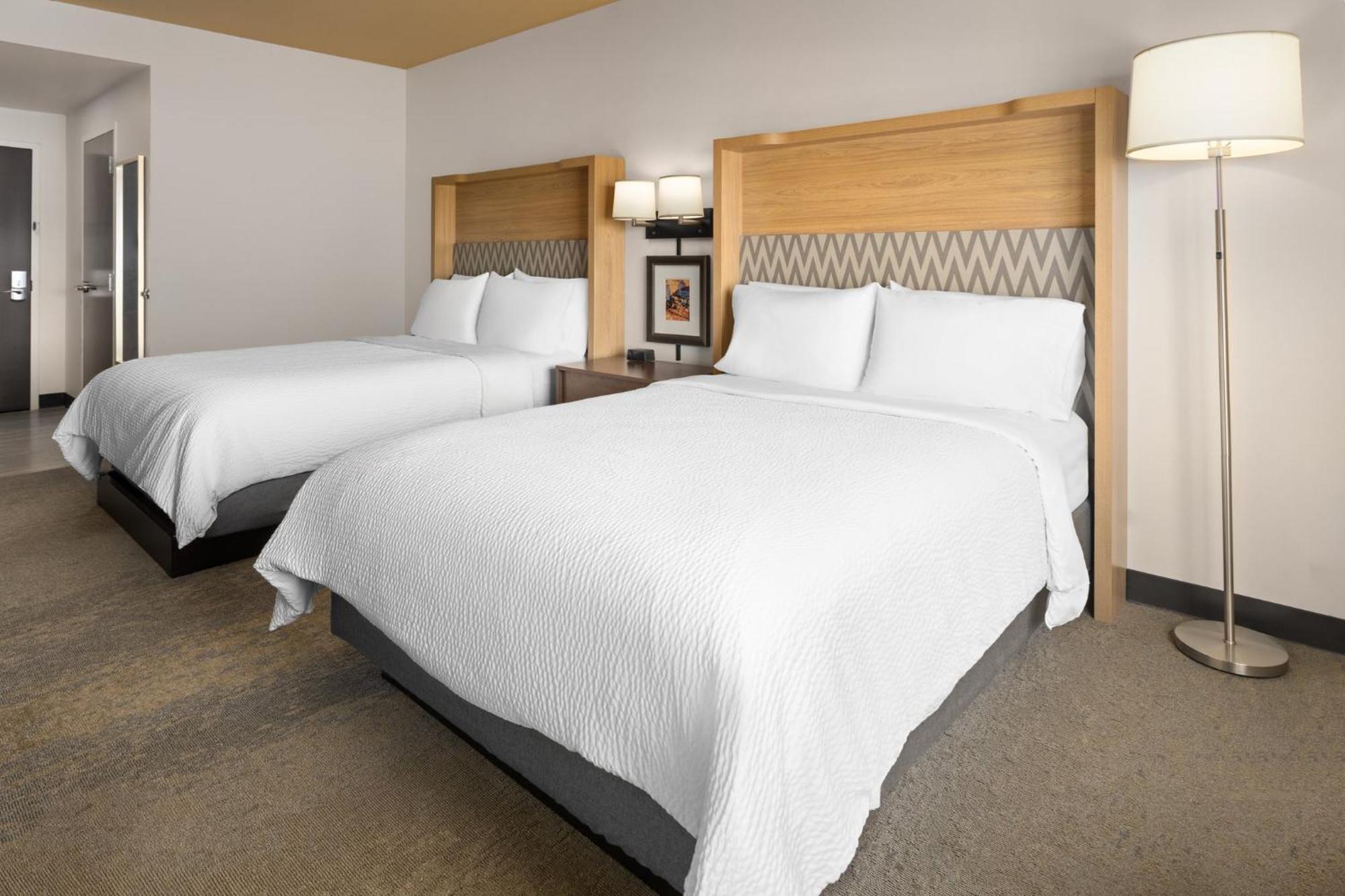 Holiday Inn & Suites - Savannah Airport - Pooler By Ihg מראה חיצוני תמונה