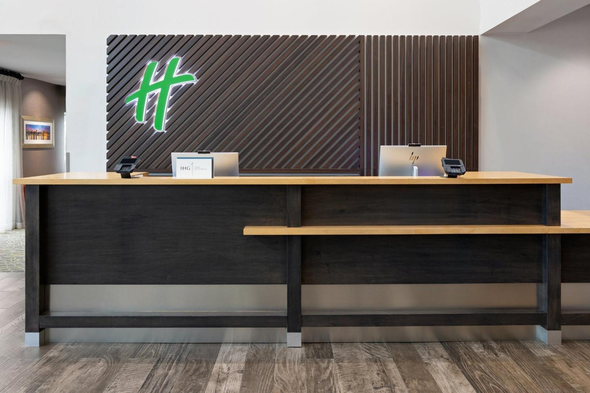 Holiday Inn & Suites - Savannah Airport - Pooler By Ihg מראה חיצוני תמונה