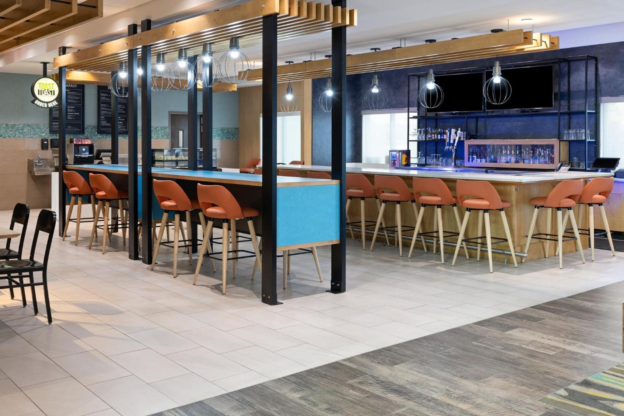 Holiday Inn & Suites - Savannah Airport - Pooler By Ihg מראה חיצוני תמונה