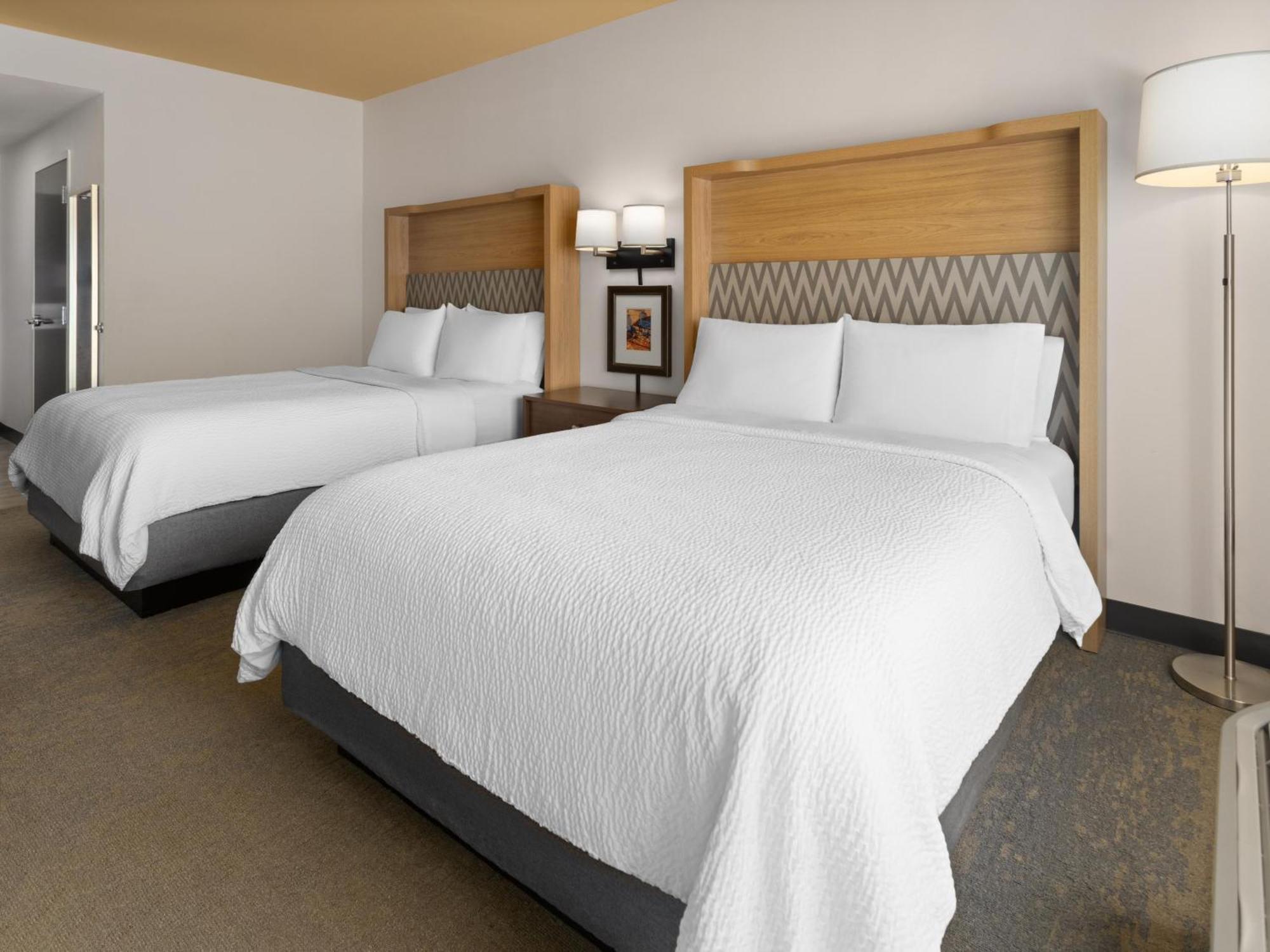 Holiday Inn & Suites - Savannah Airport - Pooler By Ihg מראה חיצוני תמונה